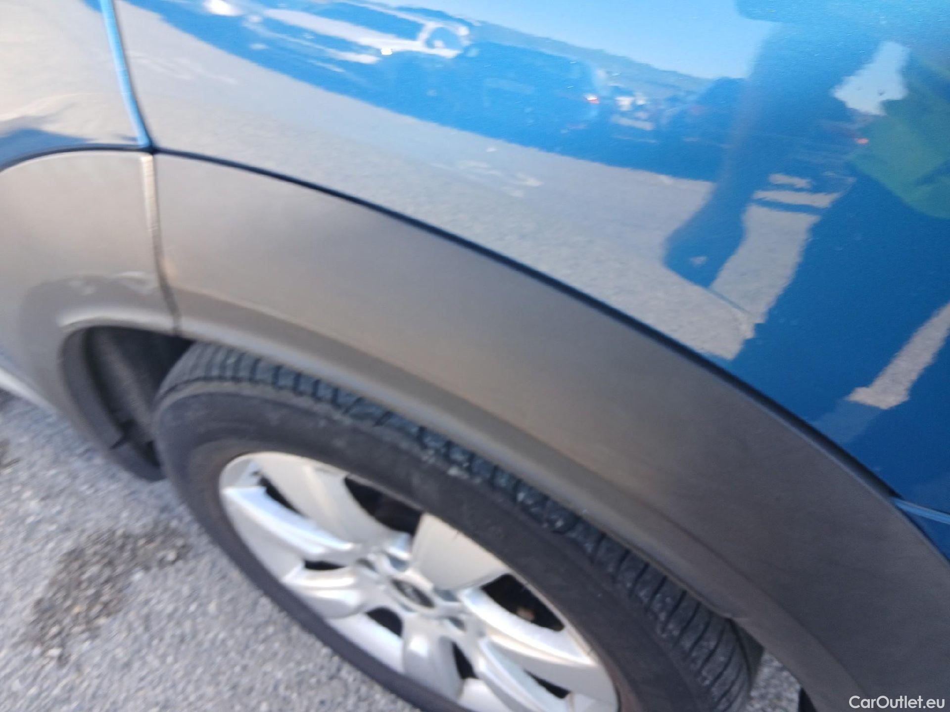  Mini  Countryman MINI  / 2016 / 5P / berlina con portón Cooper S E ALL4 #25