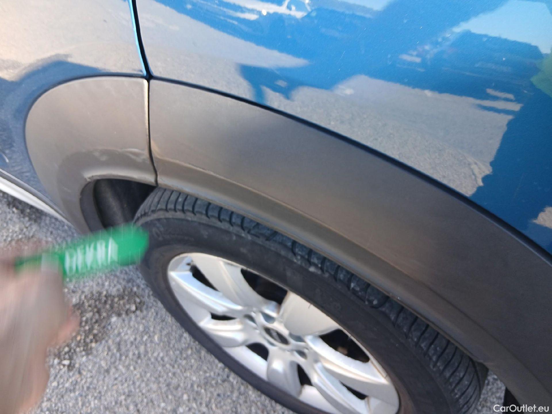  Mini  Countryman MINI  / 2016 / 5P / berlina con portón Cooper S E ALL4 #26