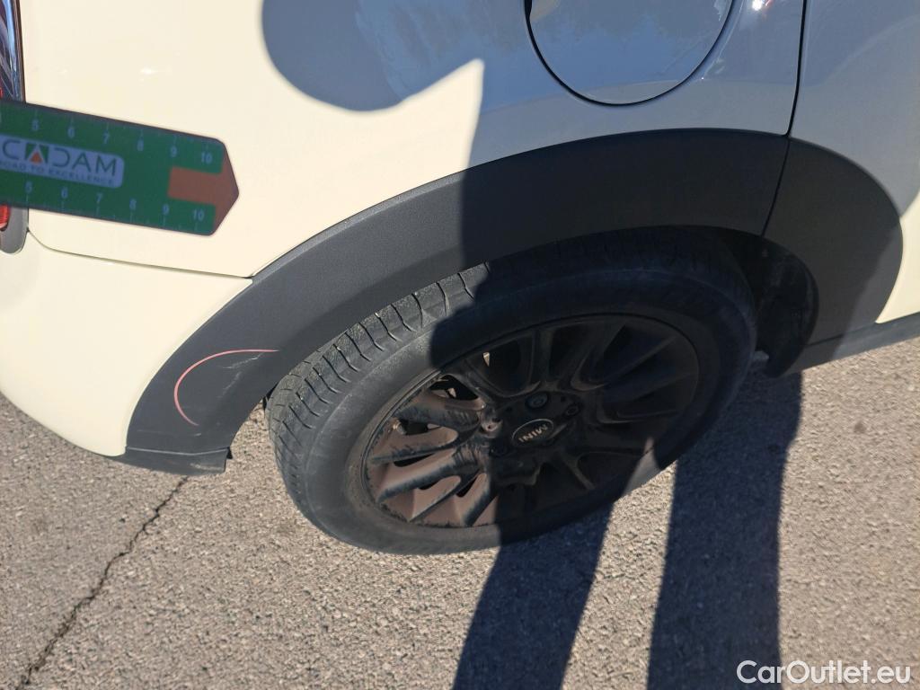  Mini  Cooper MINI MINI / 2014 / 5P / berlina con portón ONE 5 PUERTAS (CX) #21