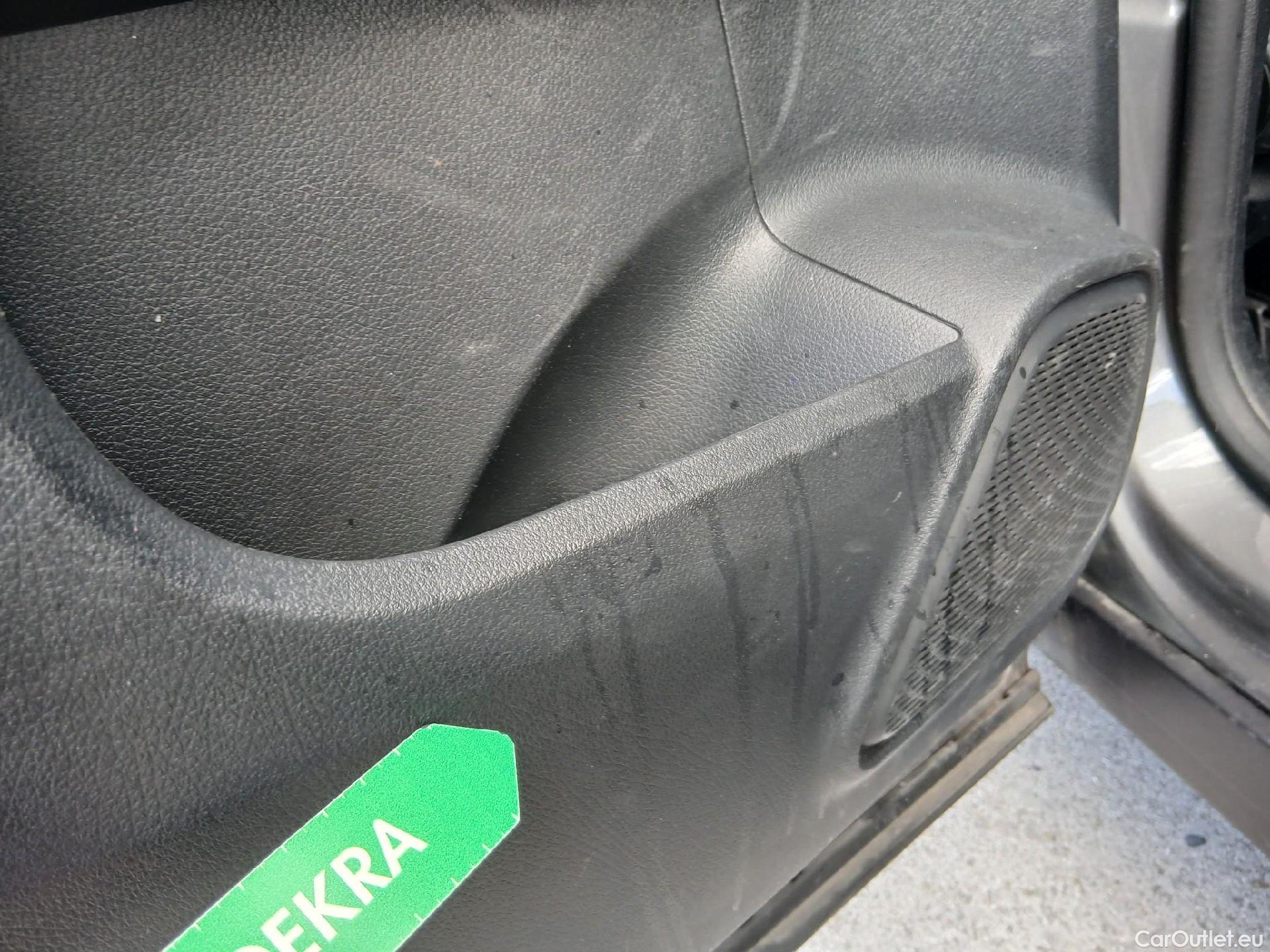  Mercedes  GLB Clase   200 d (247.612)AMG AMG Line 150CV AT8 E6d #56