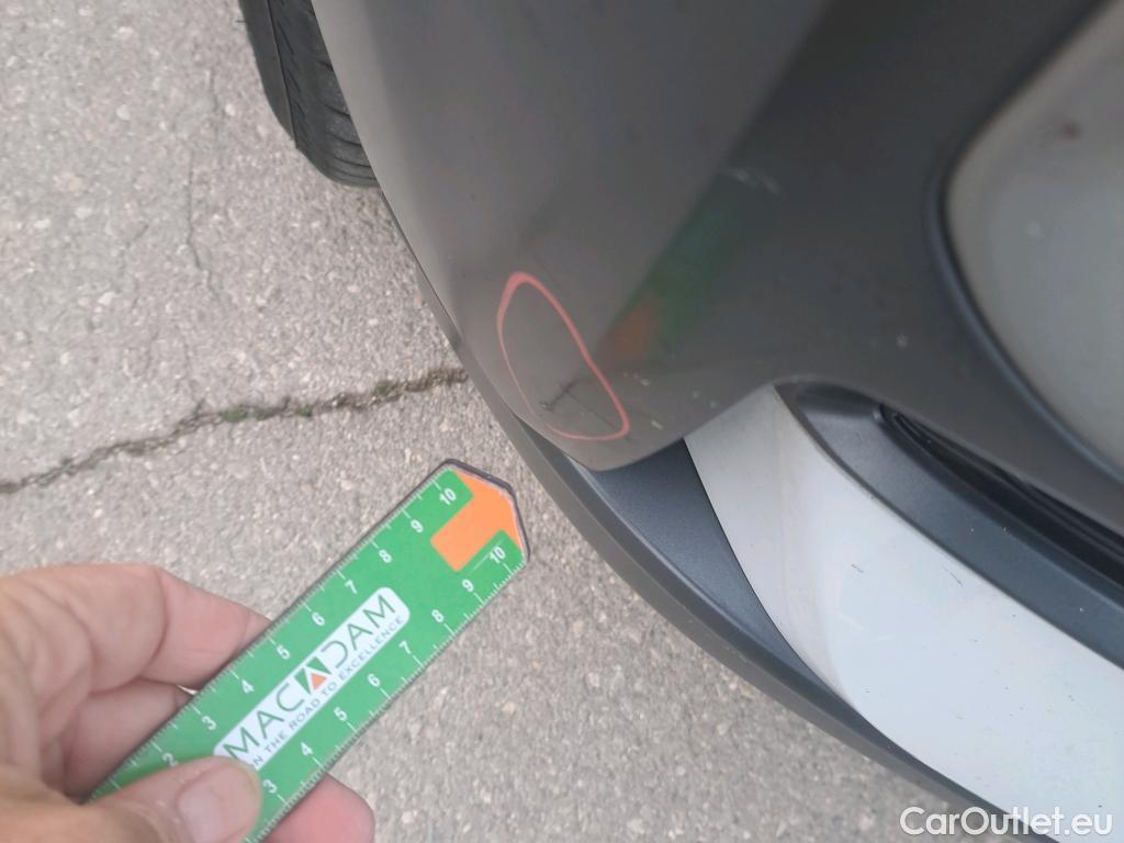  Hyundai  Konna HYUNDAI Kona / 2017 / 5P / todoterreno 1.6 GDI HEV SLE DCT #20