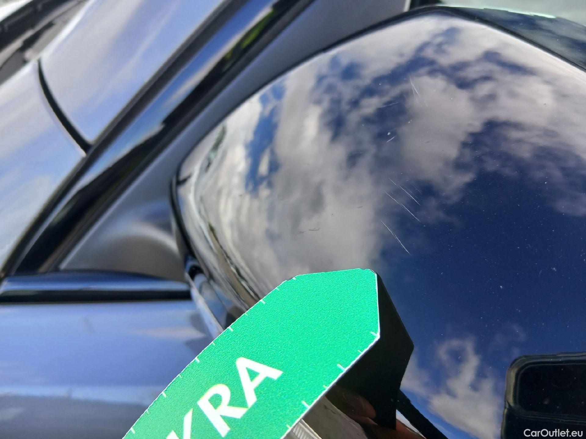  Mercedes  GLB Clase   200 d (247.612)AMG AMG Line 150CV AT8 E6d #17