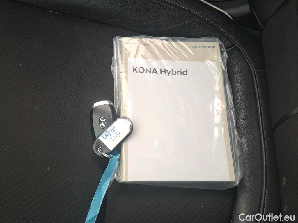  Hyundai  Konna HYUNDAI Kona / 2017 / 5P / todoterreno 1.6 GDI HEV SLE DCT #1