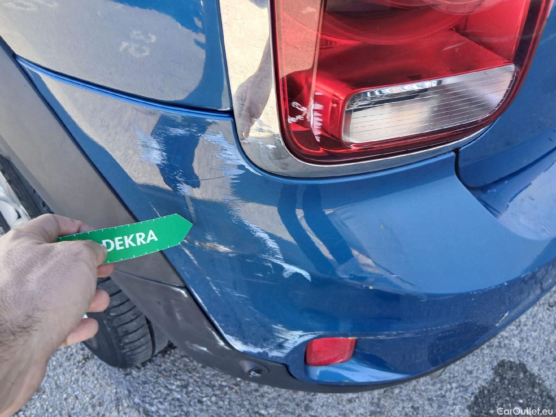  Mini  Countryman MINI  / 2016 / 5P / berlina con portón Cooper S E ALL4 #31