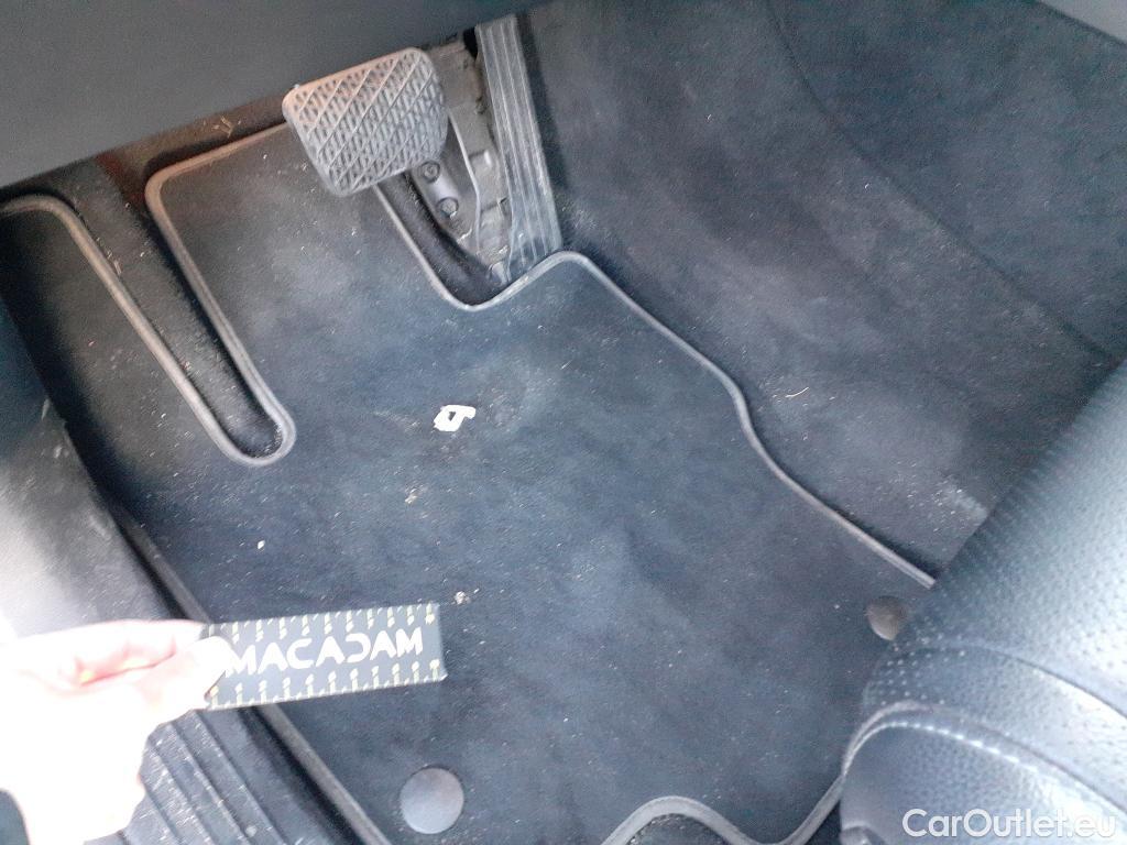  Mercedes  G-Klasee MERCEDES-BENZ GLE / 2018 / 5P / todoterreno GLE 350 de 4MATIC (Híbrido Enchufable) #36