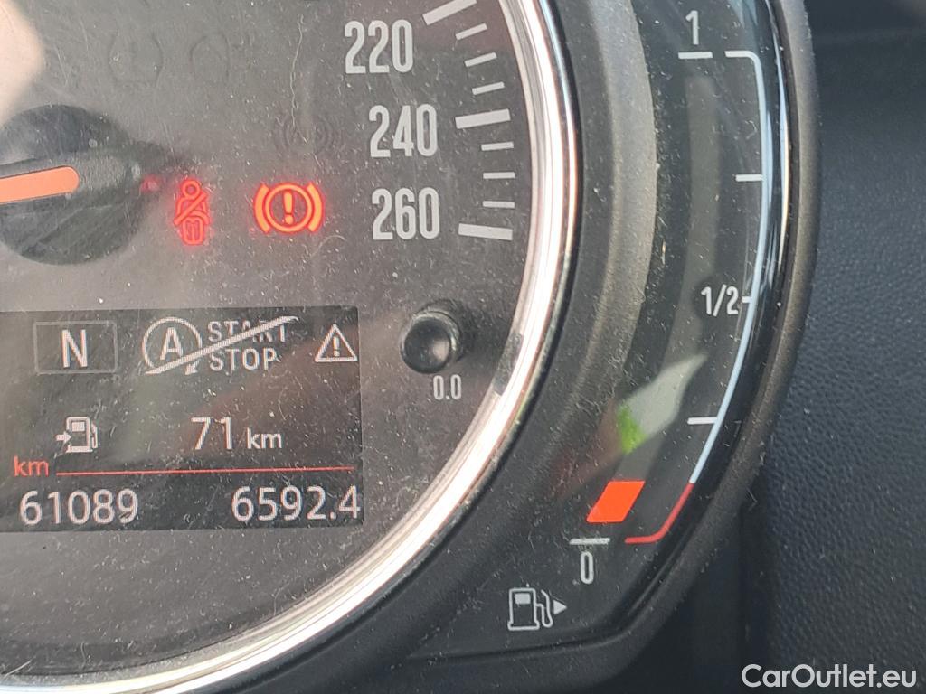  Mini  Cooper MINI MINI / 2014 / 5P / berlina con portón ONE 5 PUERTAS (CX) #24