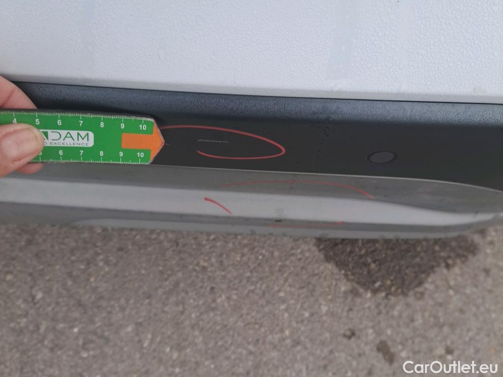  Hyundai  Konna HYUNDAI Kona / 2017 / 5P / todoterreno 1.6 GDI HEV SLE DCT #11