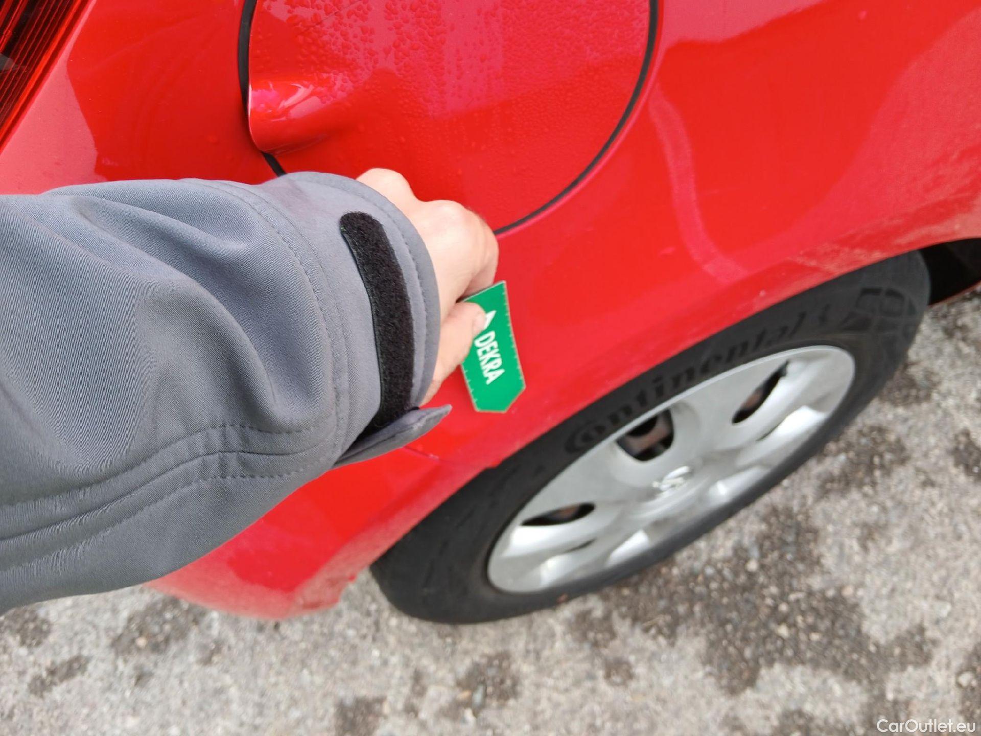  Opel  Corsa OPEL  / 2014 / 5P / berlina con portón 1.4 66kW (90CV) Selective Pro #15