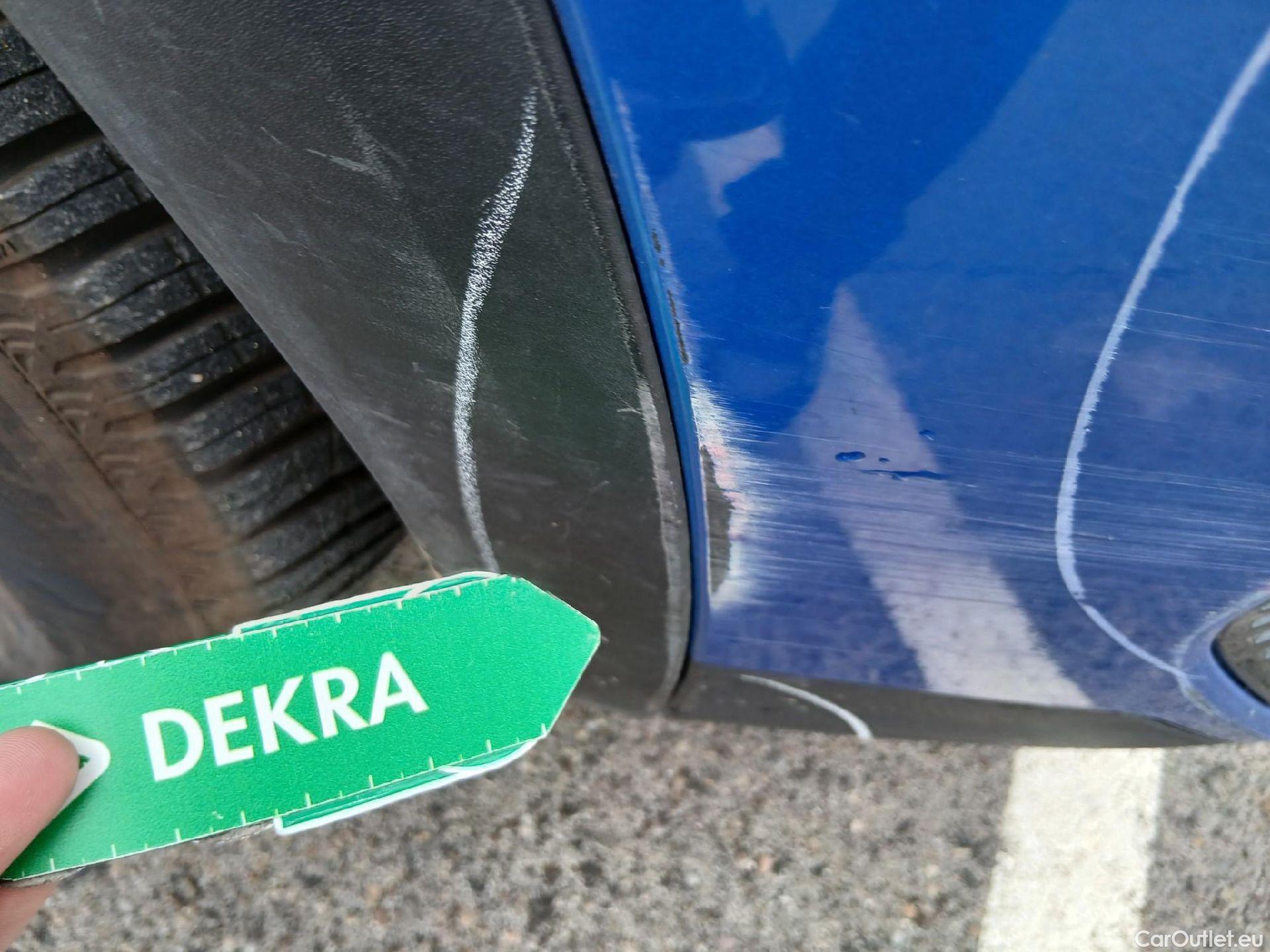  Peugeot  3008 PEUGEOT  / 2020 / 5P / todoterreno 1.2 PureTech 96KW S&S Active Pack #38