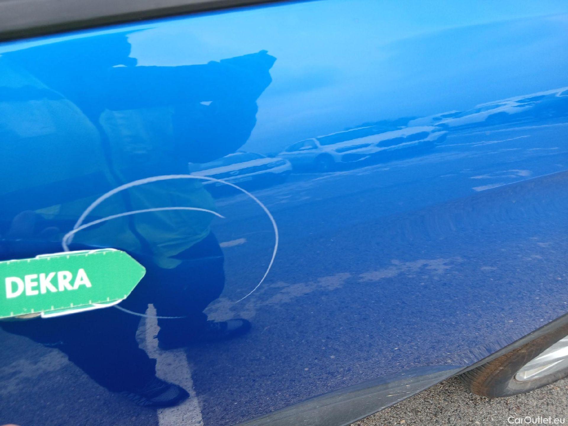  Peugeot  3008 PEUGEOT  / 2020 / 5P / todoterreno 1.2 PureTech 96KW S&S Active Pack #21