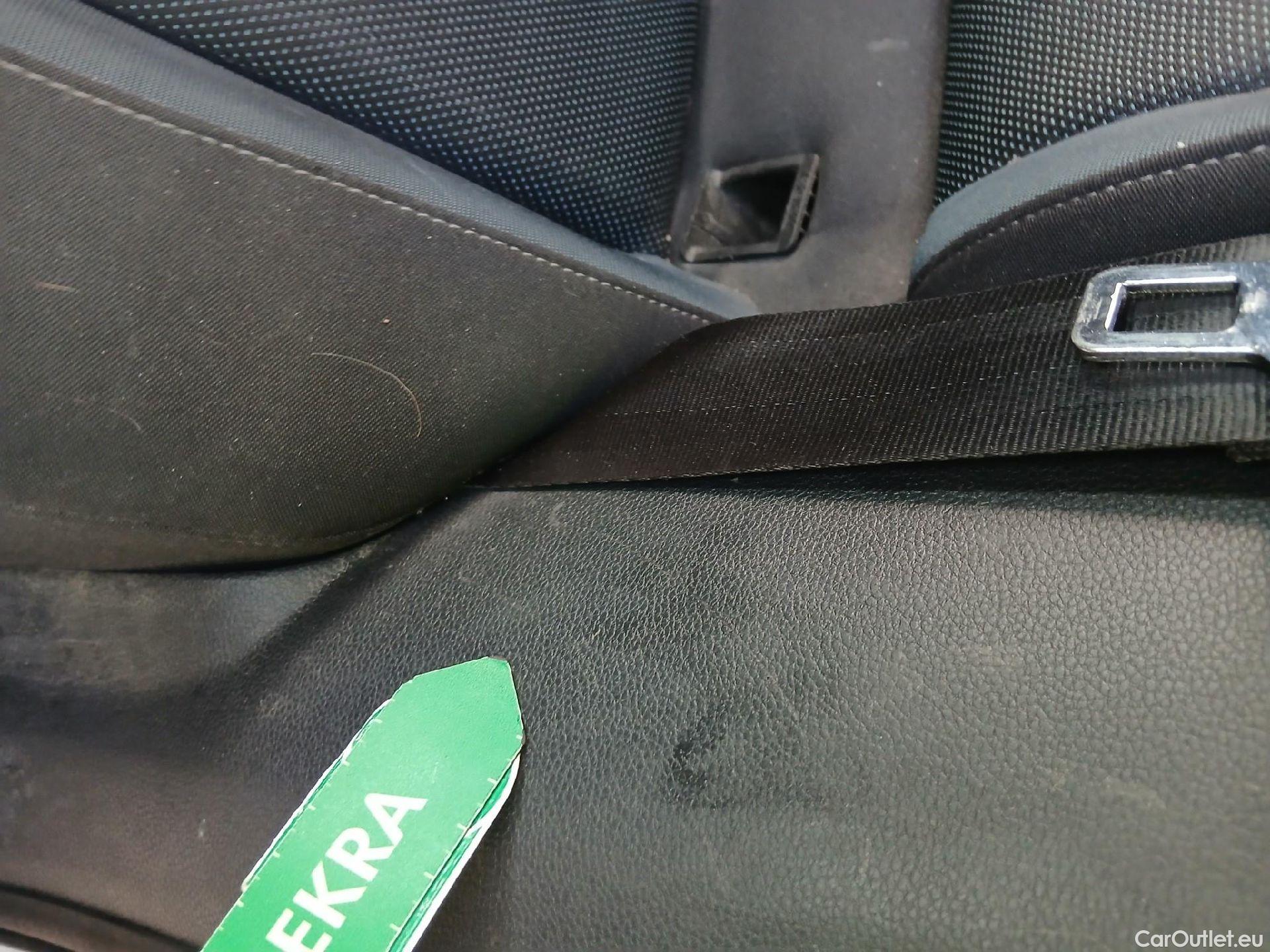  Seat  ATECA SEAT  / 2016 / 5P / todoterreno 1.6 TDI 85kW (115CV) St&Sp Style Eco #7