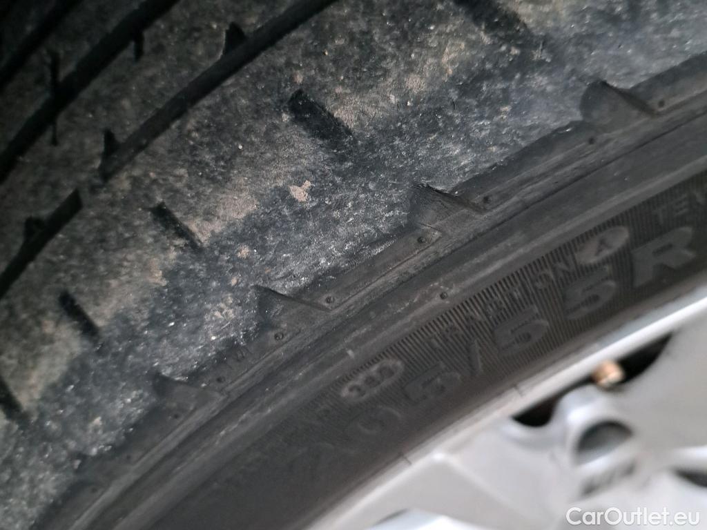  Seat  Leon SEAT Nuevo León / 2020 / 5P / familiar SP 2.0 TDI 85kW Style #8