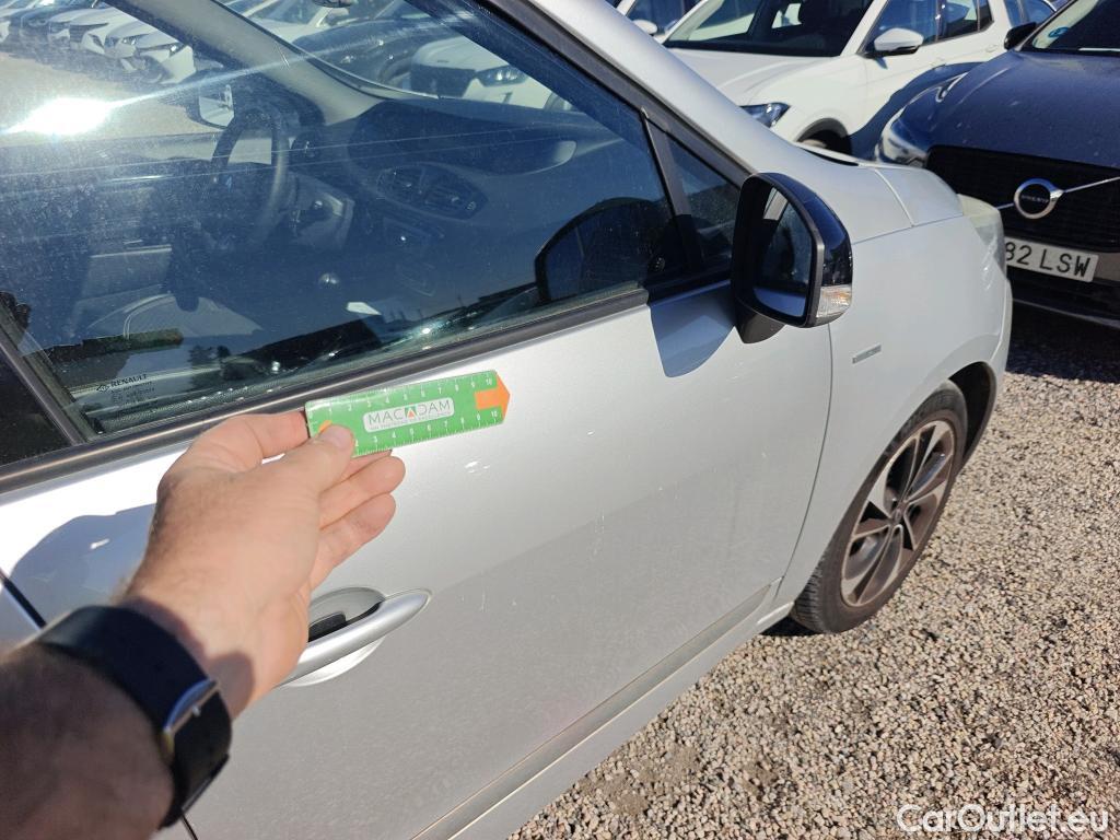  Renault  Scenic RENAULT SCÉNIC 5p 3G monovolumen compacto BOSE Energy dCi 130 eco2 Euro 6 #24