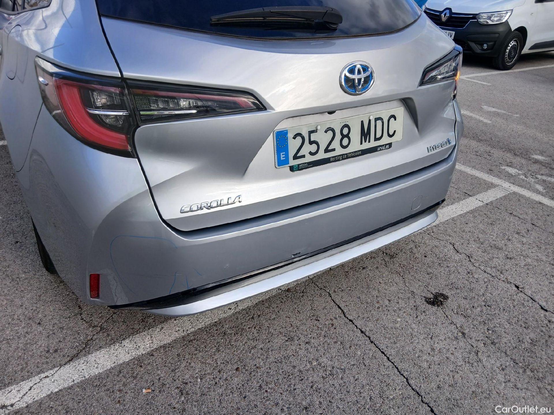  Toyota  Corolla TOYOTA  / 2019 / 5P / familiar 1.8 125H ACTIVE TECH E-CVT TOU SPORT #21