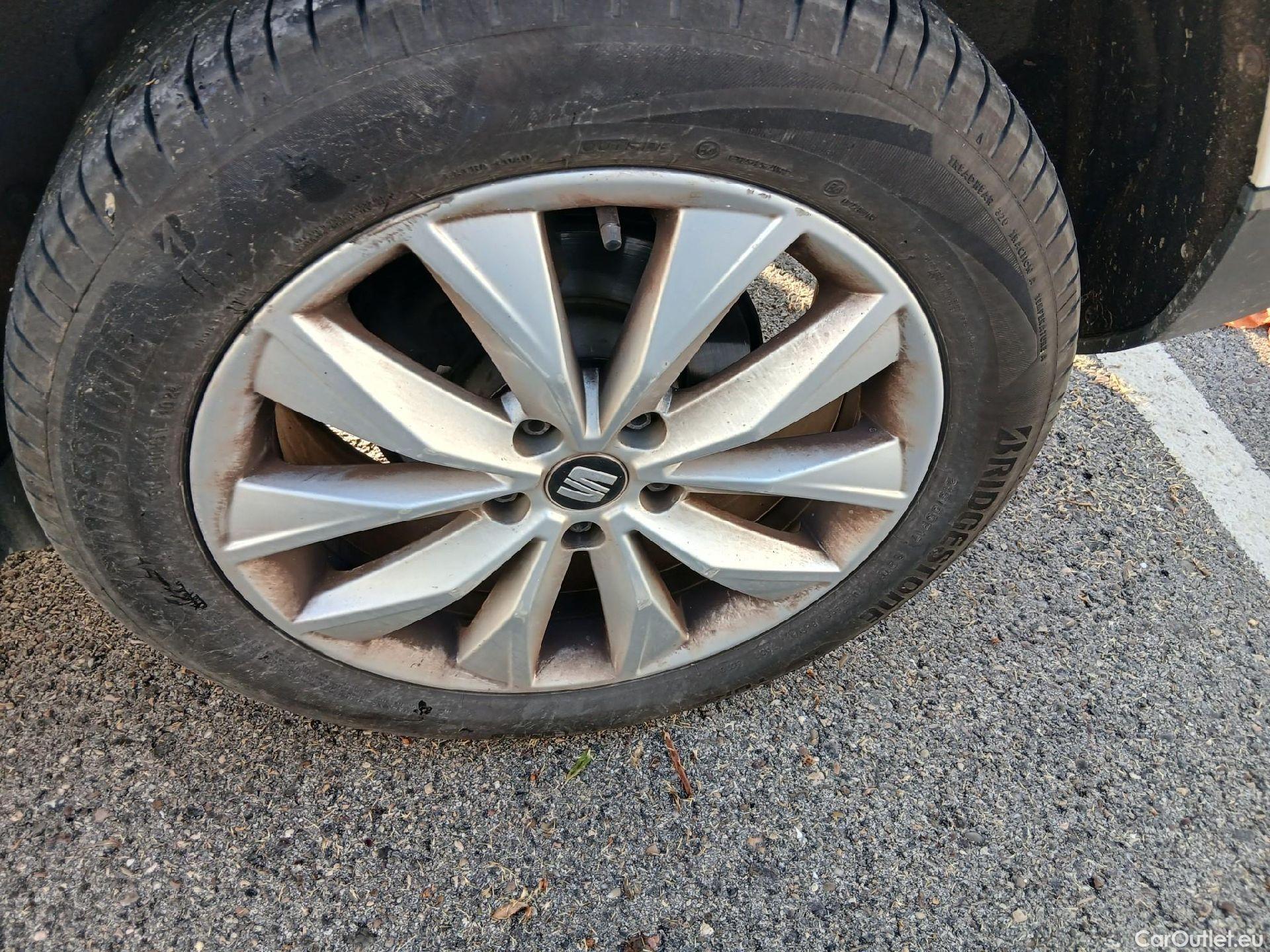  Seat  ATECA SEAT  / 2016 / 5P / todoterreno 1.6 TDI 85kW (115CV) St&Sp Style Eco #9