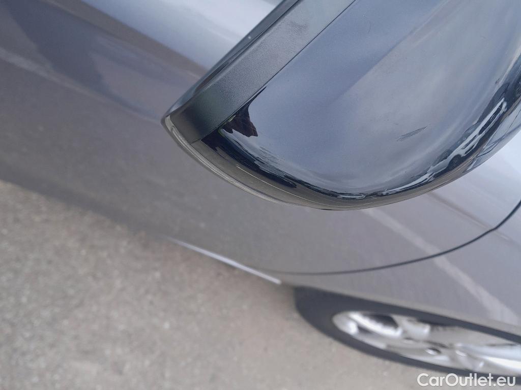  Opel  Corsa OPEL  / 2019 / 5P / berlina con portón 1.2T XHL 74kW (100CV) GS-Line #22