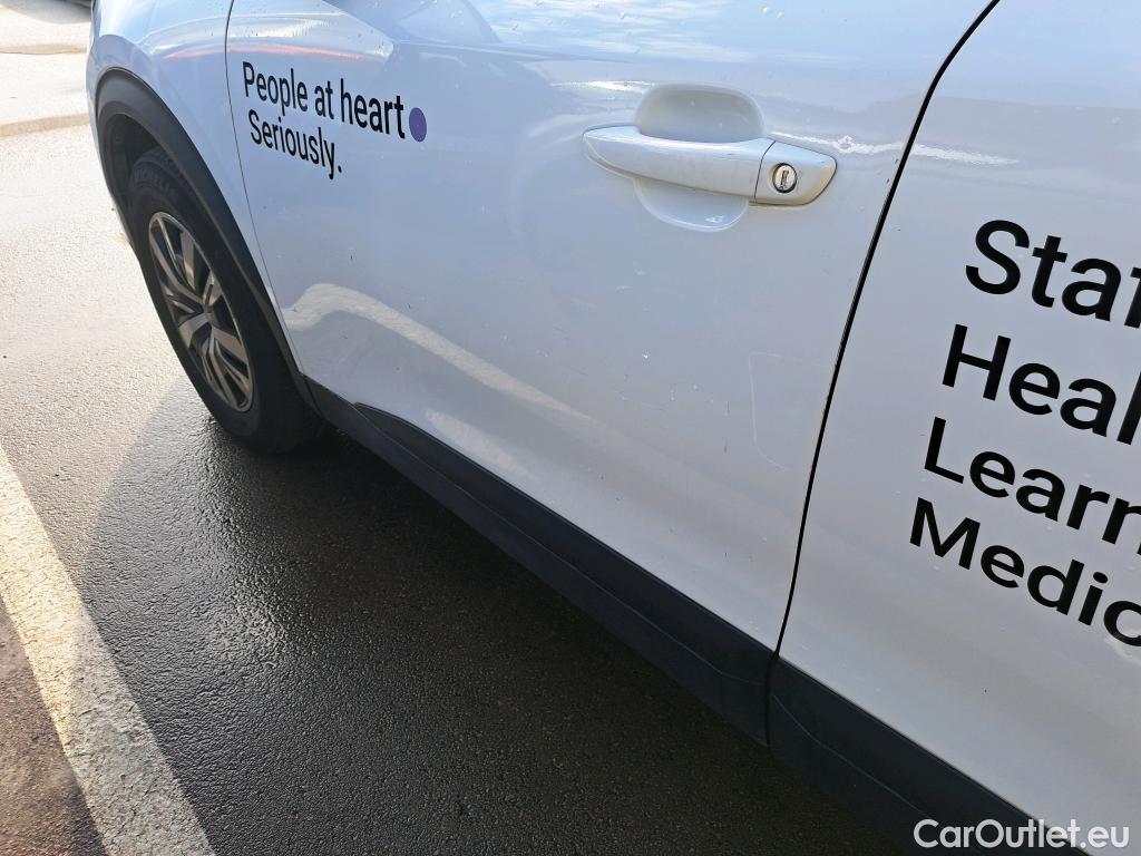  Peugeot  2008 PEUGEOT  / 2019 / 5P / todoterreno Active BlueHDI 81kW (110CV) #13