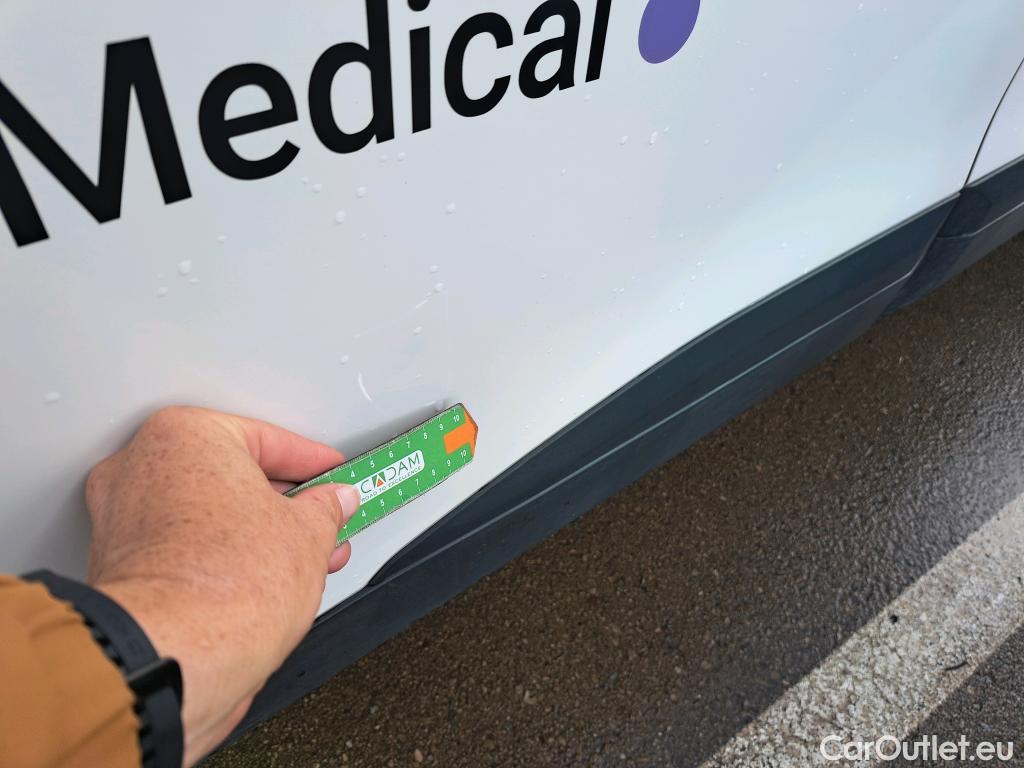  Peugeot  2008 PEUGEOT  / 2019 / 5P / todoterreno Active BlueHDI 81kW (110CV) #16