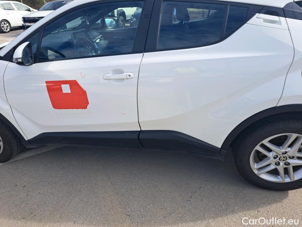  Toyota  C-HR TOYOTA  / 2019 / 5P / todoterreno 1.8 125H Active #9