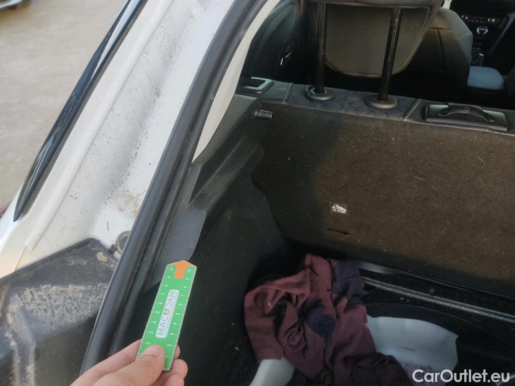  Opel  Corsa OPEL  1.2T XHL 74kW (100CV) Elegance #4