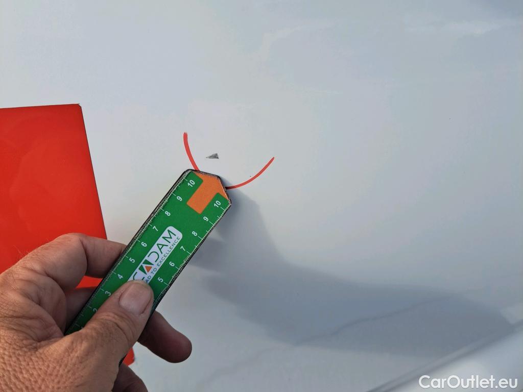  Toyota  C-HR TOYOTA  / 2019 / 5P / todoterreno 1.8 125H Active #8