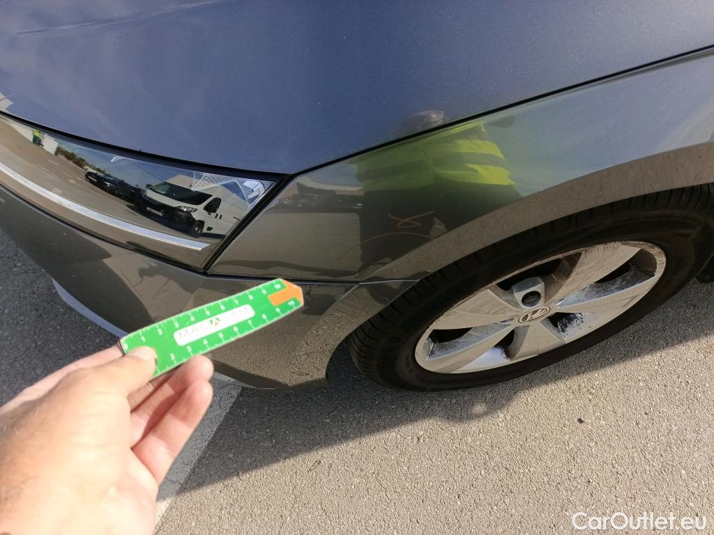  Skoda  Octavia SKODA  / 2020 / 5P / familiar Combi 2.0 TDI 85kW(115CV) DSG Ambition #3