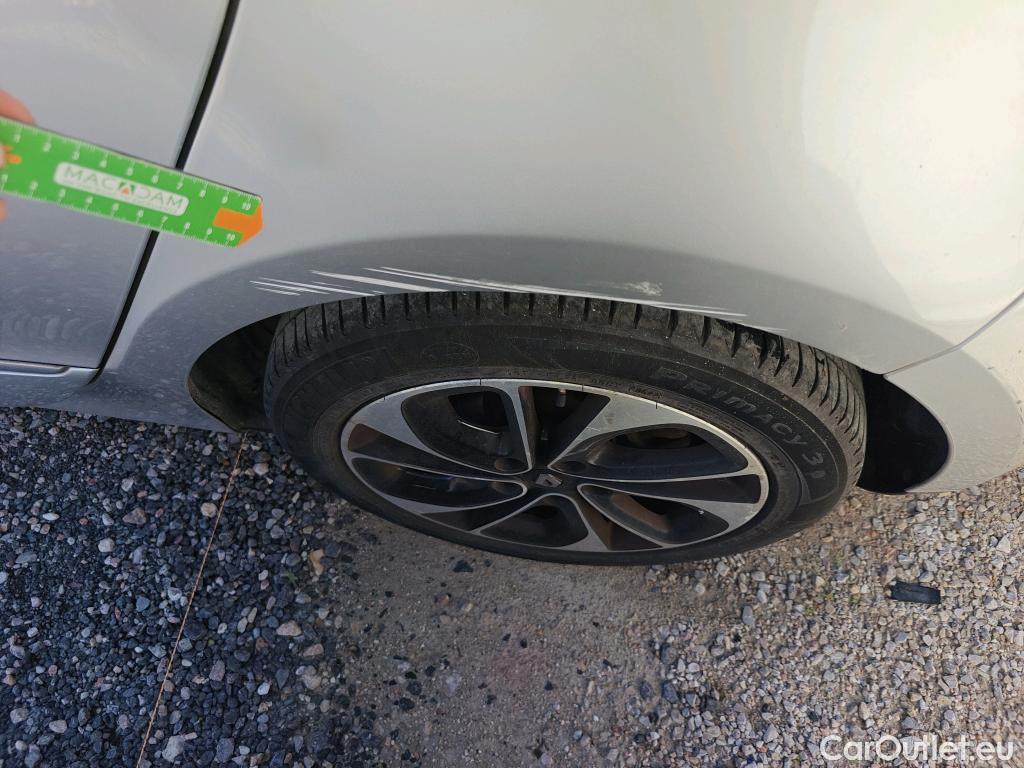  Renault  Scenic RENAULT SCÉNIC 5p 3G monovolumen compacto BOSE Energy dCi 130 eco2 Euro 6 #32