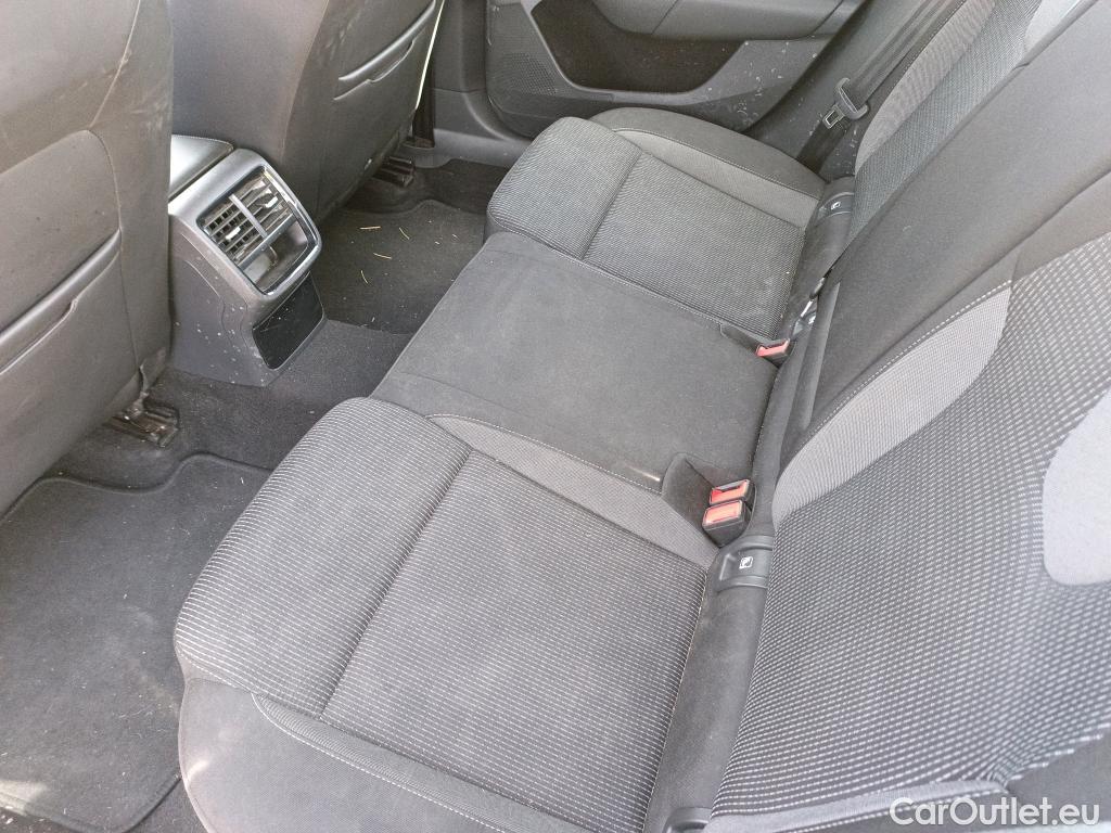  Skoda  Octavia SKODA  / 2020 / 5P / familiar Combi 2.0 TDI 85kW(115CV) DSG Ambition #25