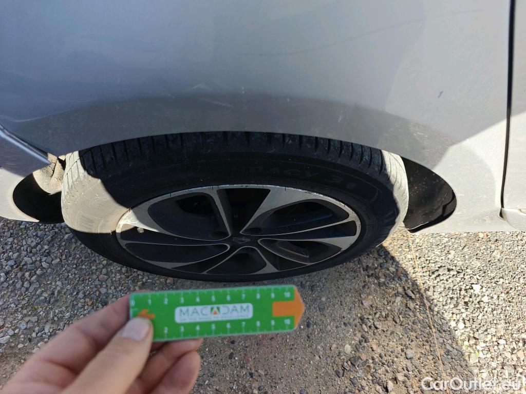  Renault  Scenic RENAULT SCÉNIC 5p 3G monovolumen compacto BOSE Energy dCi 130 eco2 Euro 6 #11