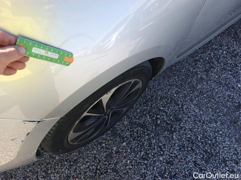  Renault  Scenic RENAULT SCÉNIC 5p 3G monovolumen compacto BOSE Energy dCi 130 eco2 Euro 6 #45