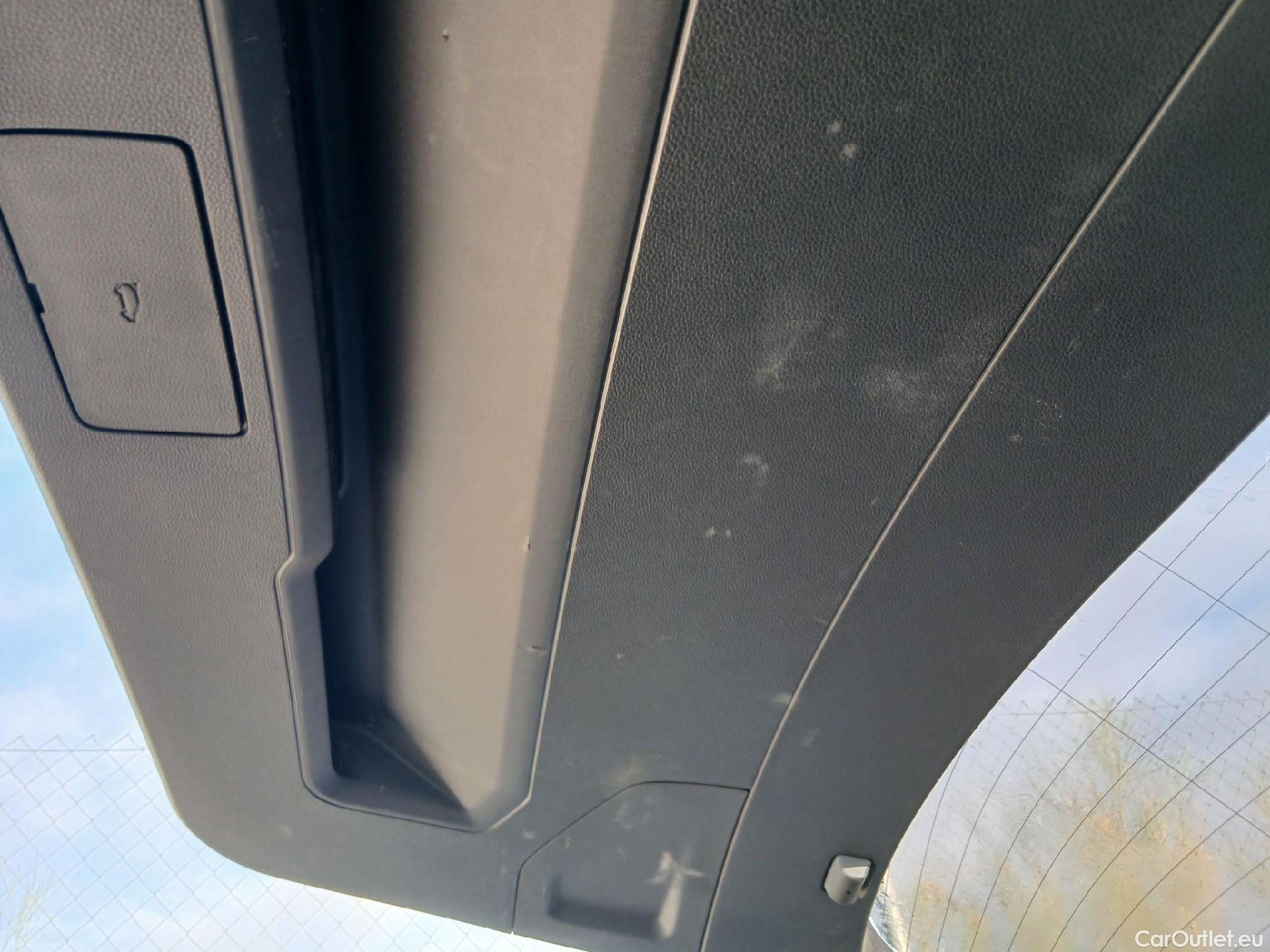  Seat  ATECA SEAT  / 2016 / 5P / todoterreno 1.6 TDI 85kW (115CV) St&Sp Style Eco #2