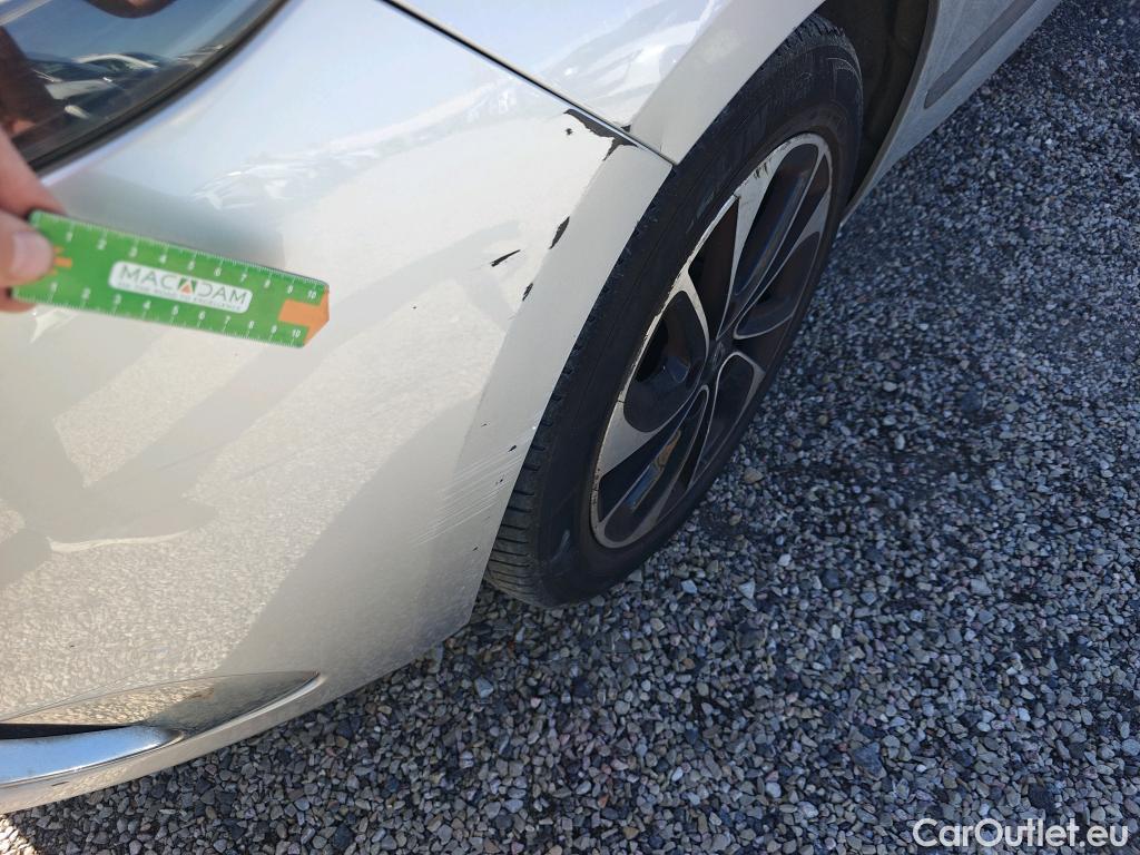  Renault  Scenic RENAULT SCÉNIC 5p 3G monovolumen compacto BOSE Energy dCi 130 eco2 Euro 6 #57