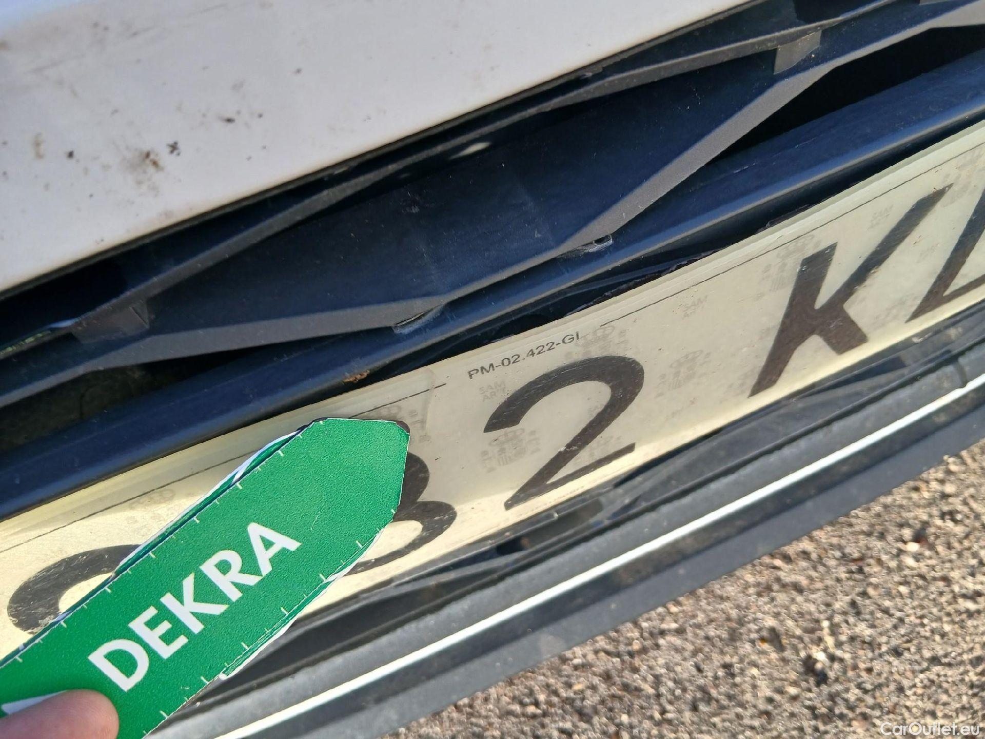  Seat  ATECA SEAT  / 2016 / 5P / todoterreno 1.6 TDI 85kW (115CV) St&Sp Style Eco #18