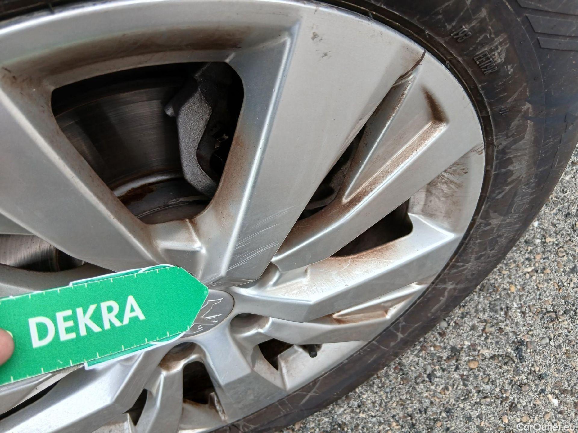  Peugeot  3008 PEUGEOT  / 2020 / 5P / todoterreno 1.2 PureTech 96KW S&S Active Pack #12