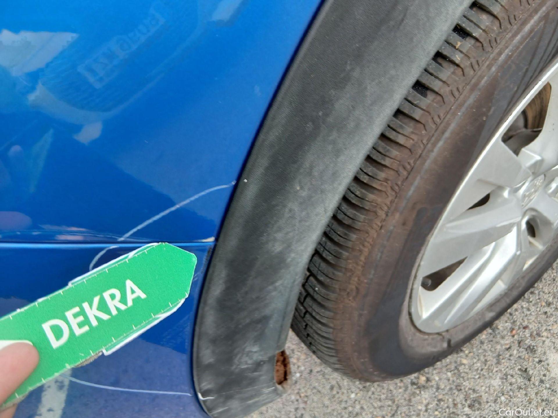  Peugeot  3008 PEUGEOT  / 2020 / 5P / todoterreno 1.2 PureTech 96KW S&S Active Pack #31