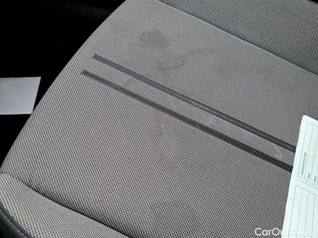  Seat  Leon SEAT Nuevo León / 2020 / 5P / familiar SP 2.0 TDI 85kW Style #3