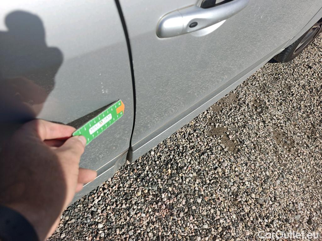  Renault  Scenic RENAULT SCÉNIC 5p 3G monovolumen compacto BOSE Energy dCi 130 eco2 Euro 6 #25