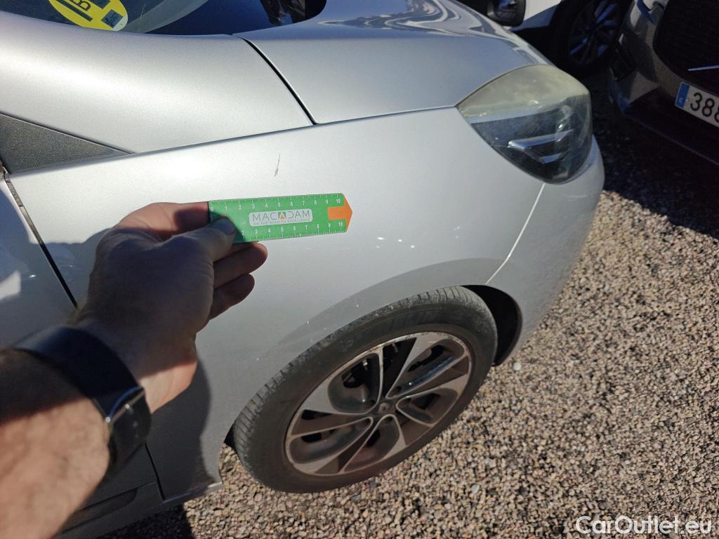  Renault  Scenic RENAULT SCÉNIC 5p 3G monovolumen compacto BOSE Energy dCi 130 eco2 Euro 6 #42