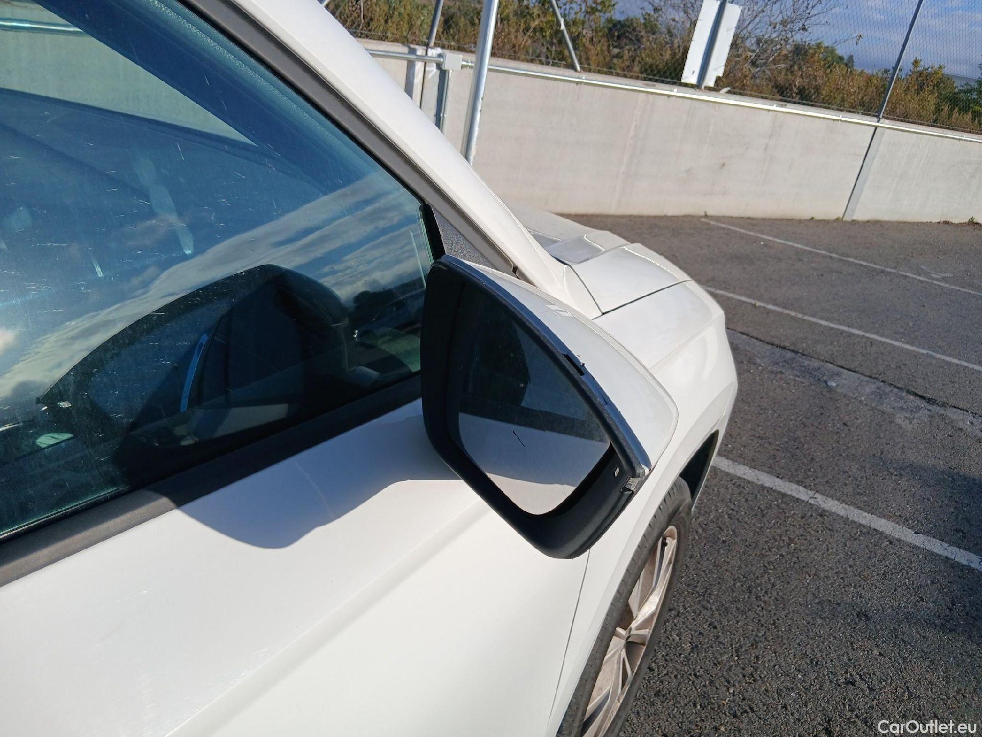  Seat  ATECA SEAT  / 2016 / 5P / todoterreno 1.6 TDI 85kW (115CV) St&Sp Style Eco #57