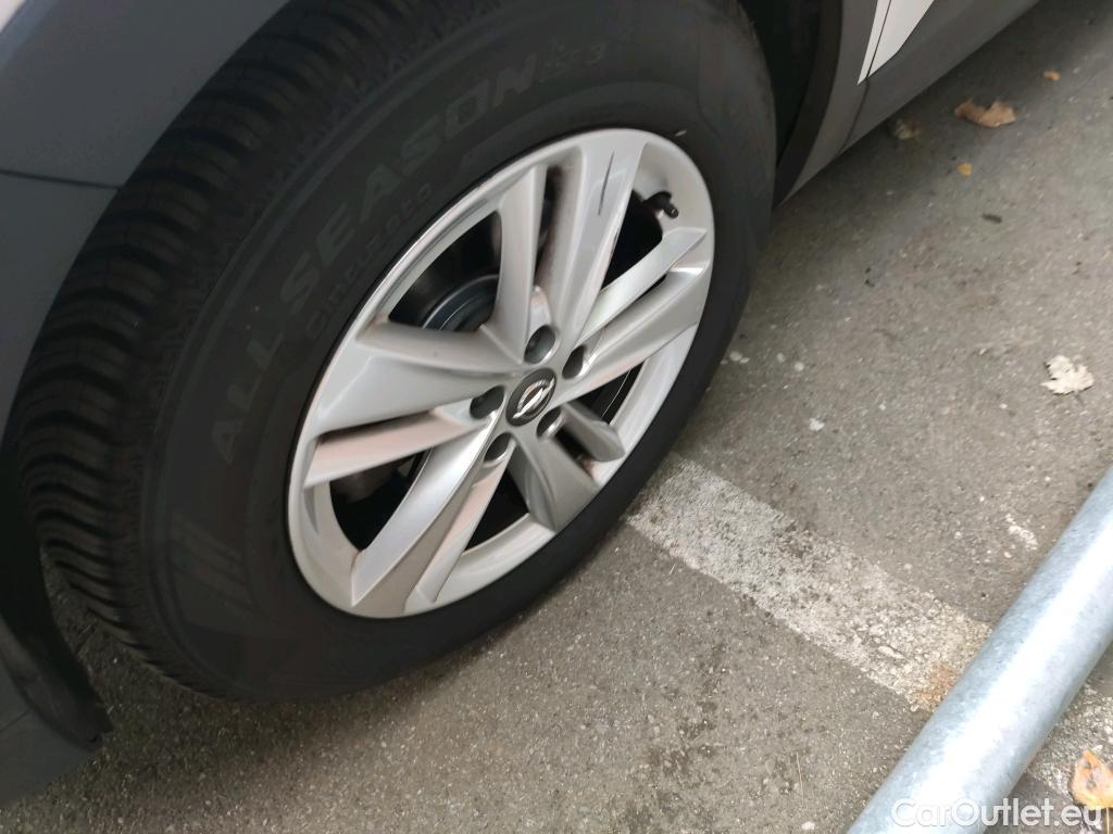  Opel   Grandland X OPEL / 2017 / 5P / todoterreno 1.5 CDTi Edition #10