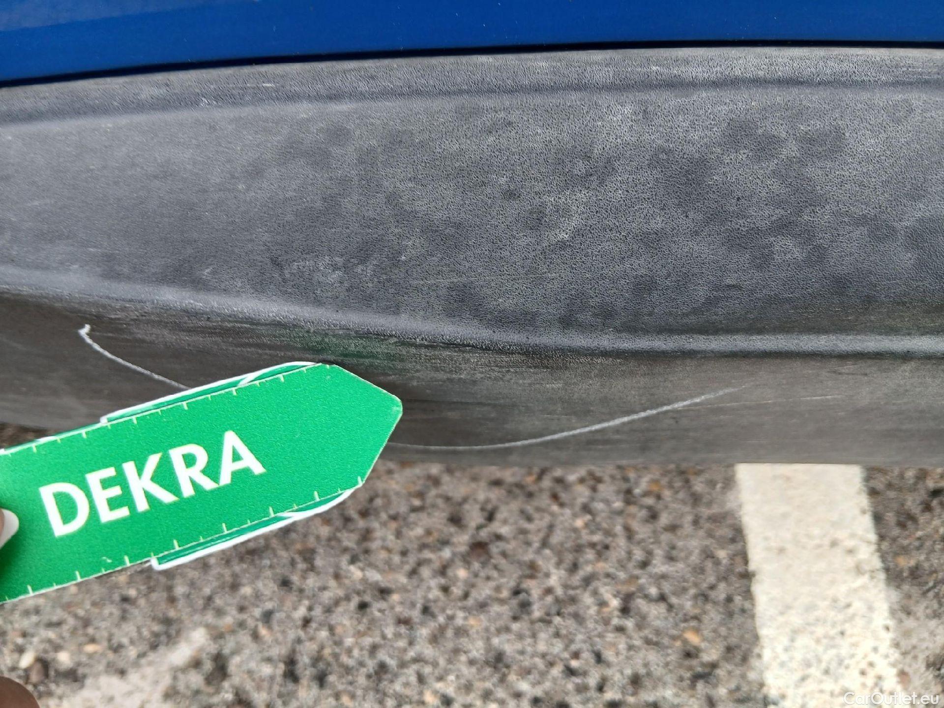  Peugeot  3008 PEUGEOT  / 2020 / 5P / todoterreno 1.2 PureTech 96KW S&S Active Pack #36