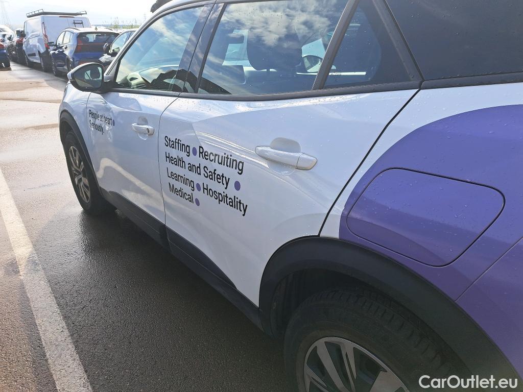  Peugeot  2008 PEUGEOT  / 2019 / 5P / todoterreno Active BlueHDI 81kW (110CV) #6