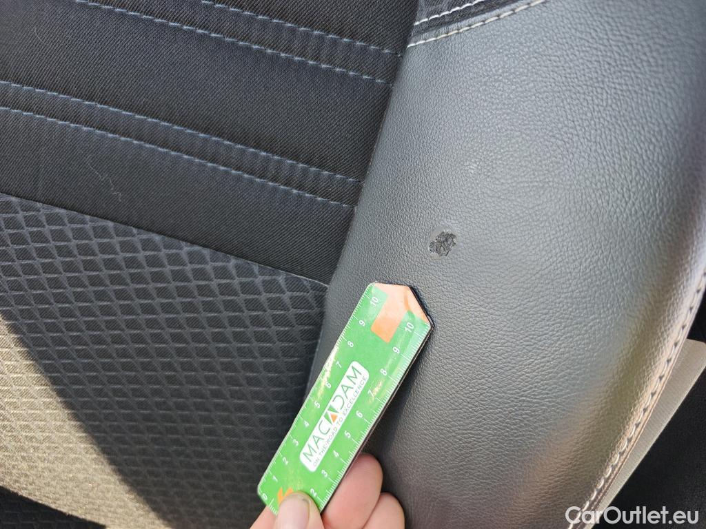  Renault  Scenic RENAULT SCÉNIC 5p 3G monovolumen compacto BOSE Energy dCi 130 eco2 Euro 6 #30