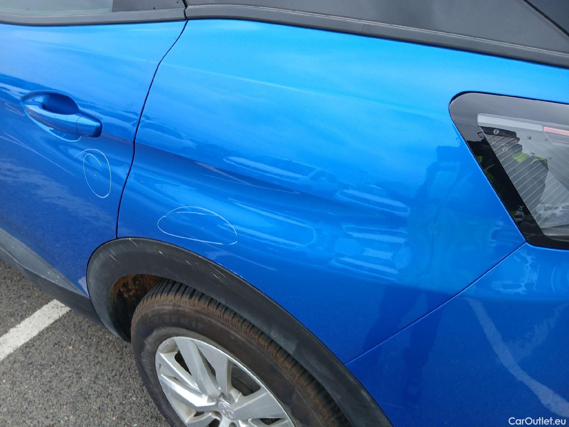  Peugeot  3008 PEUGEOT  / 2020 / 5P / todoterreno 1.2 PureTech 96KW S&S Active Pack #23