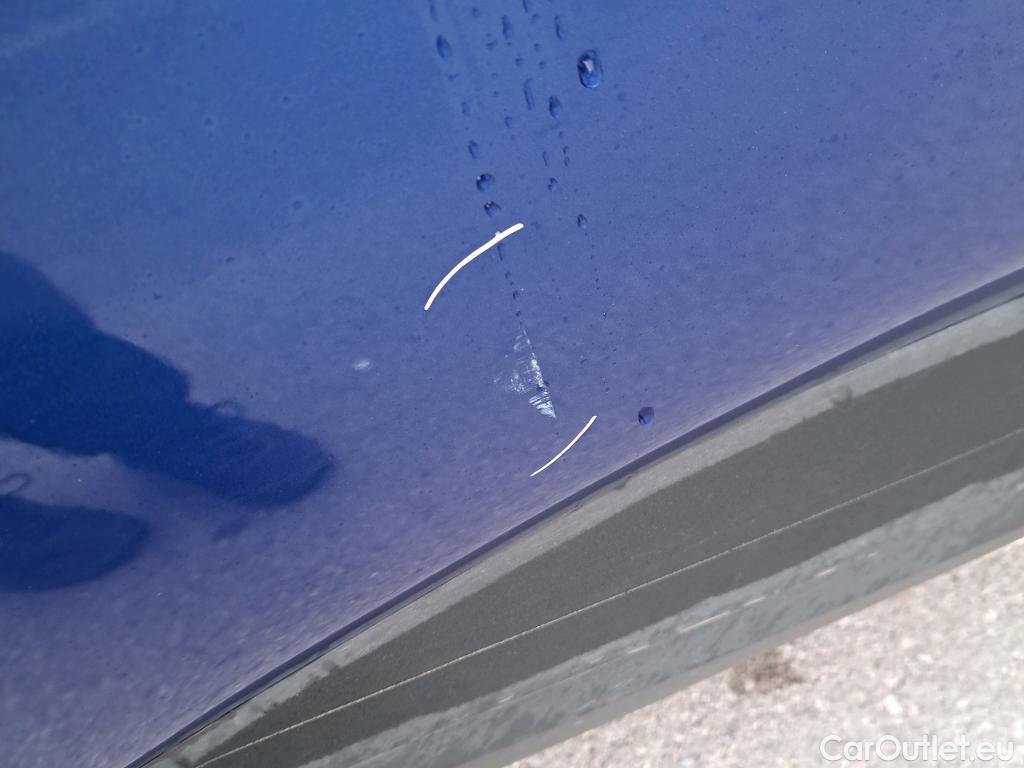  Renault  Captur RENAULT  / 2020 / 5P / todoterreno Intens TCe 90 #8