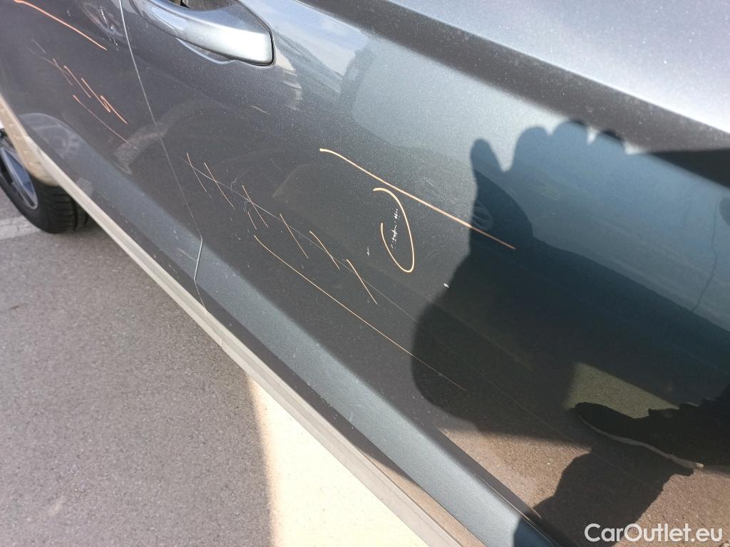  Seat  ATECA SEAT  / 2016 / 5P / todoterreno 1.5 TSI 110kW DSG S&S Style Go #3