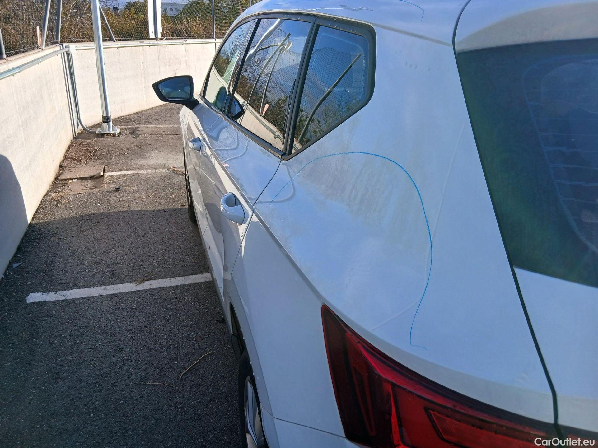  Seat  ATECA SEAT  / 2016 / 5P / todoterreno 1.6 TDI 85kW (115CV) St&Sp Style Eco #34