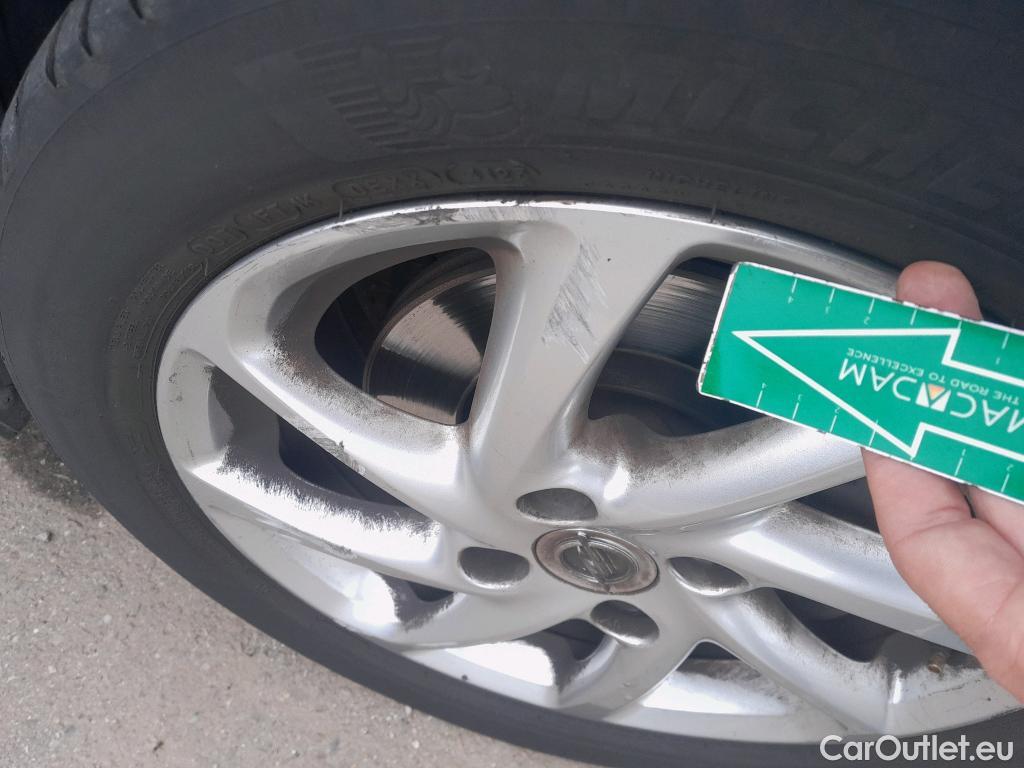  Opel  Corsa OPEL  / 2019 / 5P / berlina con portón 1.2T XHL 74kW (100CV) GS-Line #5