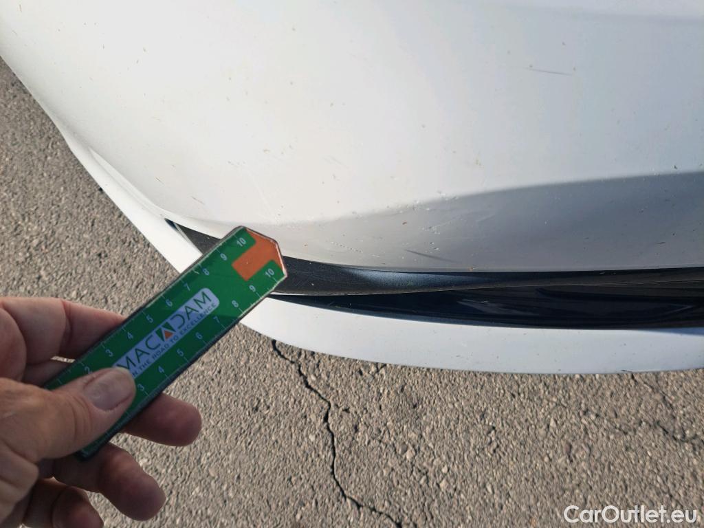  Toyota  Auris TOYOTA  5p 2G berlina con portón 1.8 140H Hybrid Feel! Edition #20