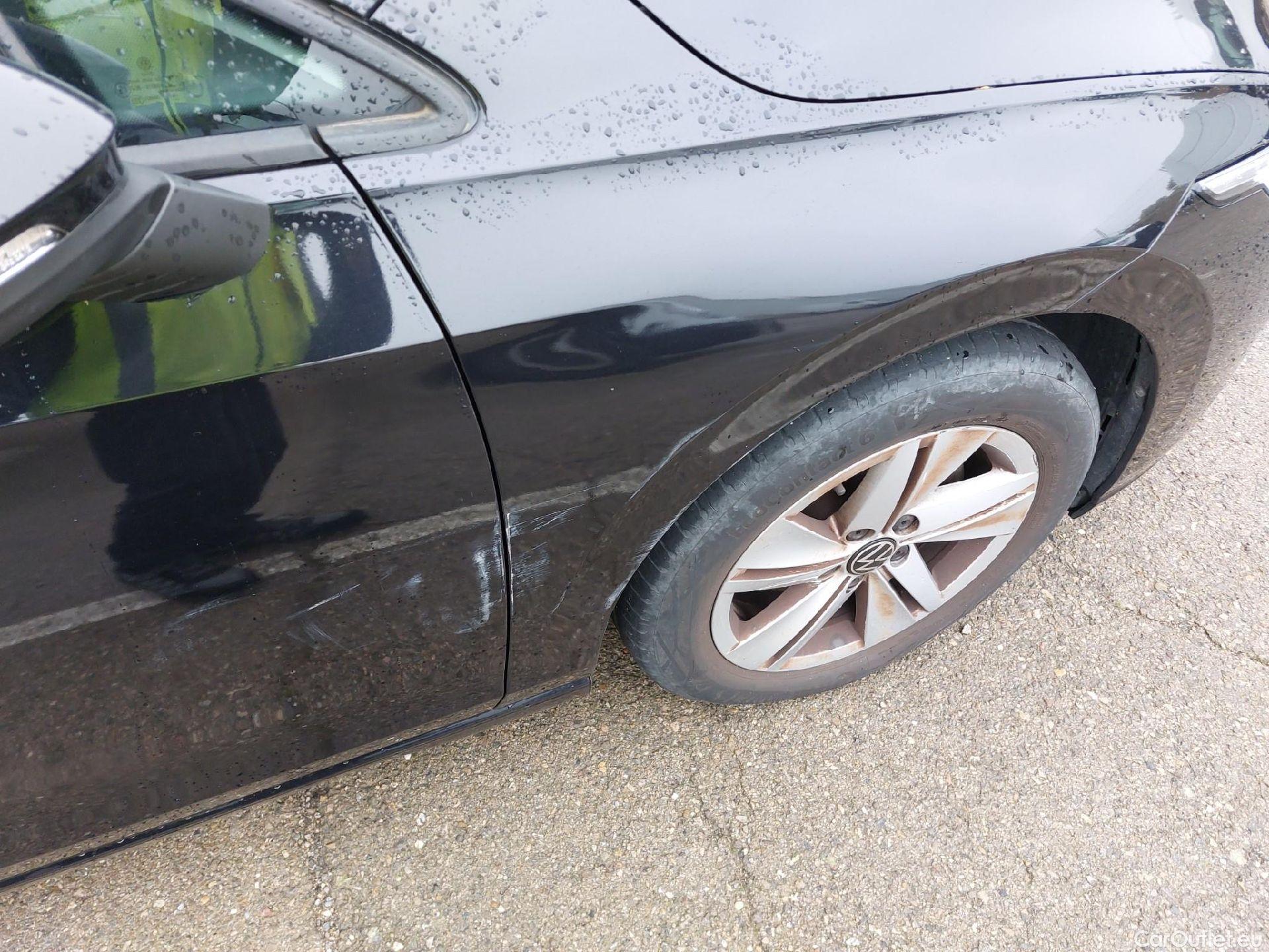  Volkswagen  Golf  VIII Lim. Life 2.0 TDI 115CV MT6 E6dT #11